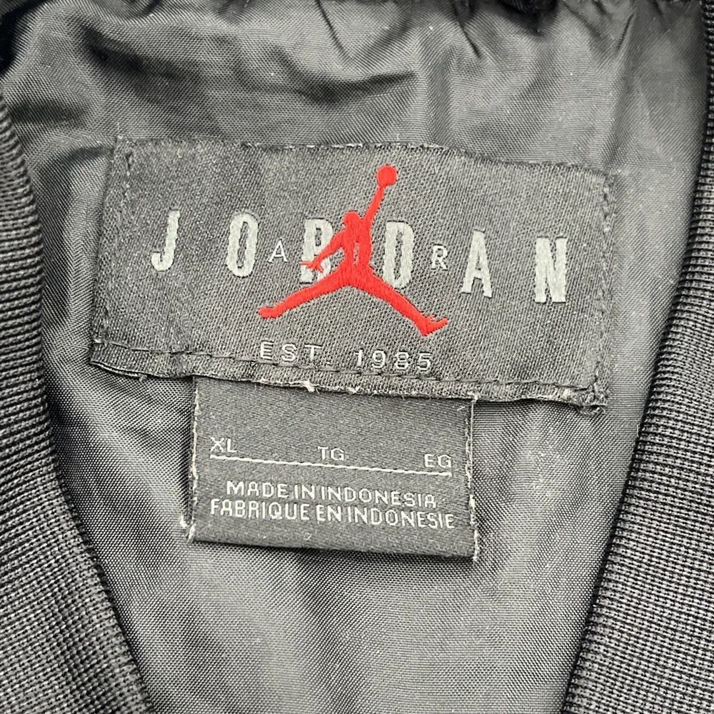 Nike‎ Jordan Script Varsity Bomber Jacket Black XL Jumpman FN4659-010